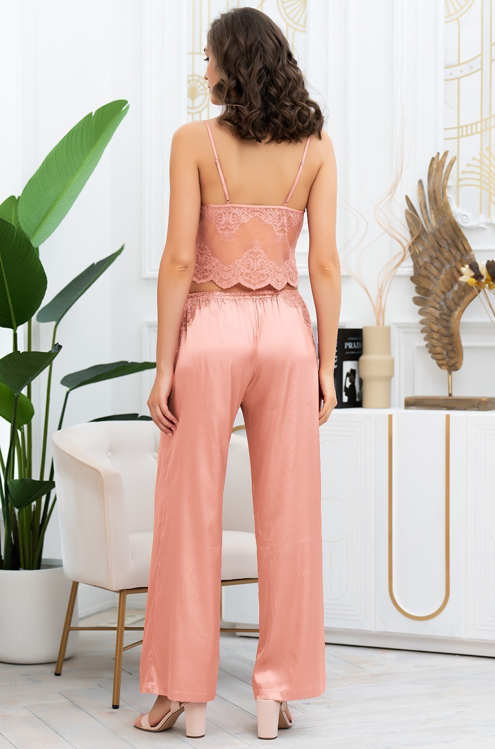 Aurelia 3896